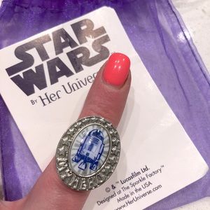 Her Universe x Tarina Tarantino R2D2 Ring
